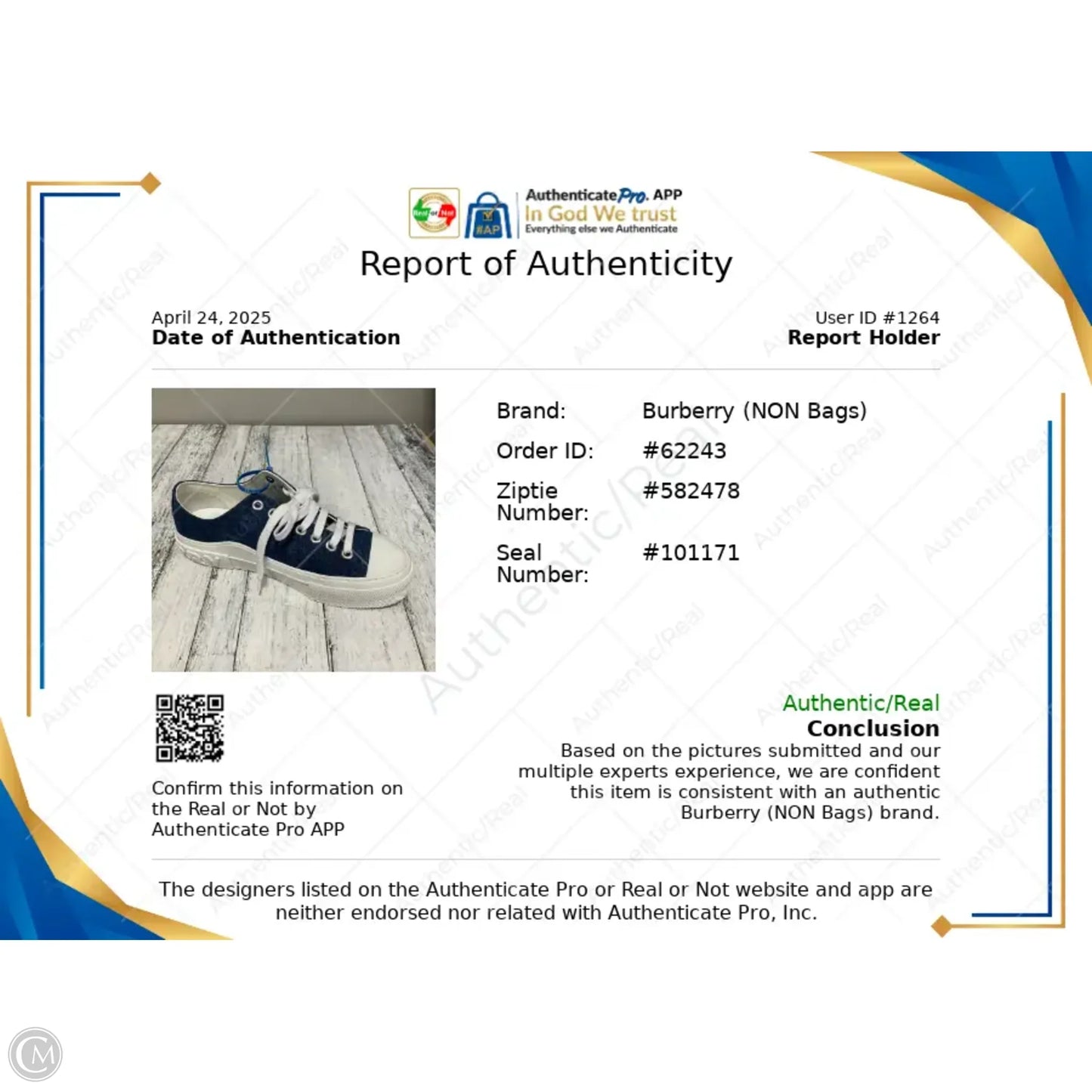 Shoes Luxury Designer By Burberry In Blue & White, Size: 8.5