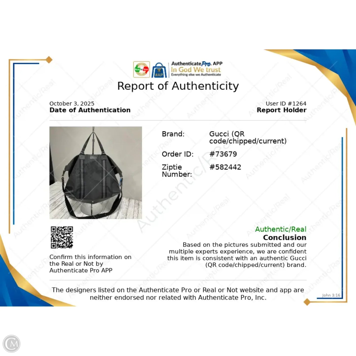 Duffle And Weekender Luxury Designer By Gucci, Size: Large