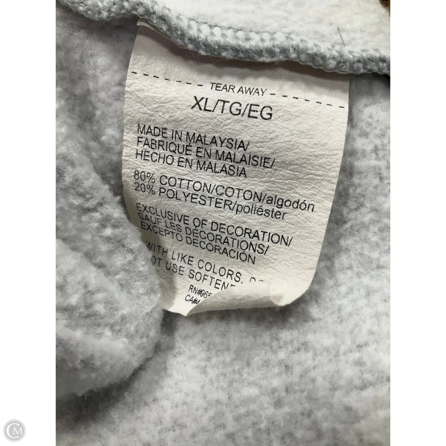 Athletic Top Long Sleeve Collar By Under Armour In Grey, Size: Xl