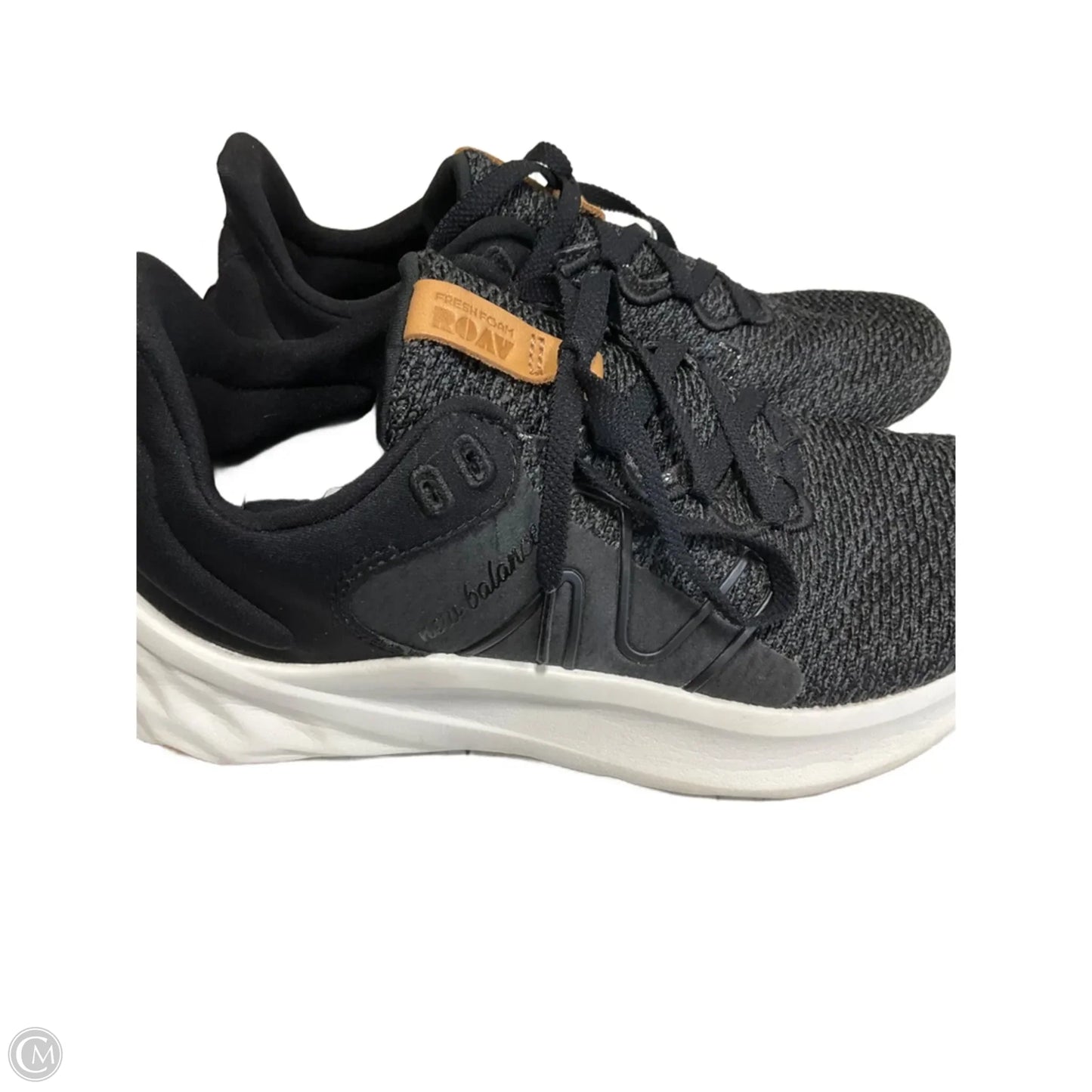 Shoes Athletic By New Balance In Black & White, Size: 7