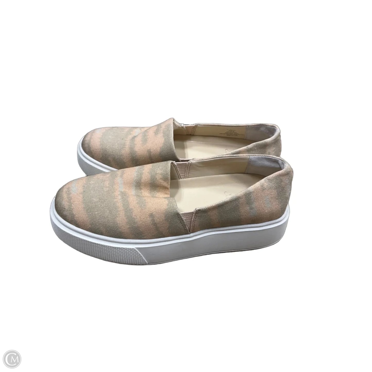 Shoes Flats By Vince Camuto In Camouflage Print, Size: 7.5