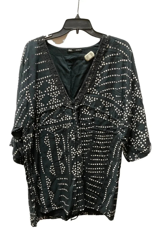 Top Short Sleeve By Zara In Black, Size: S