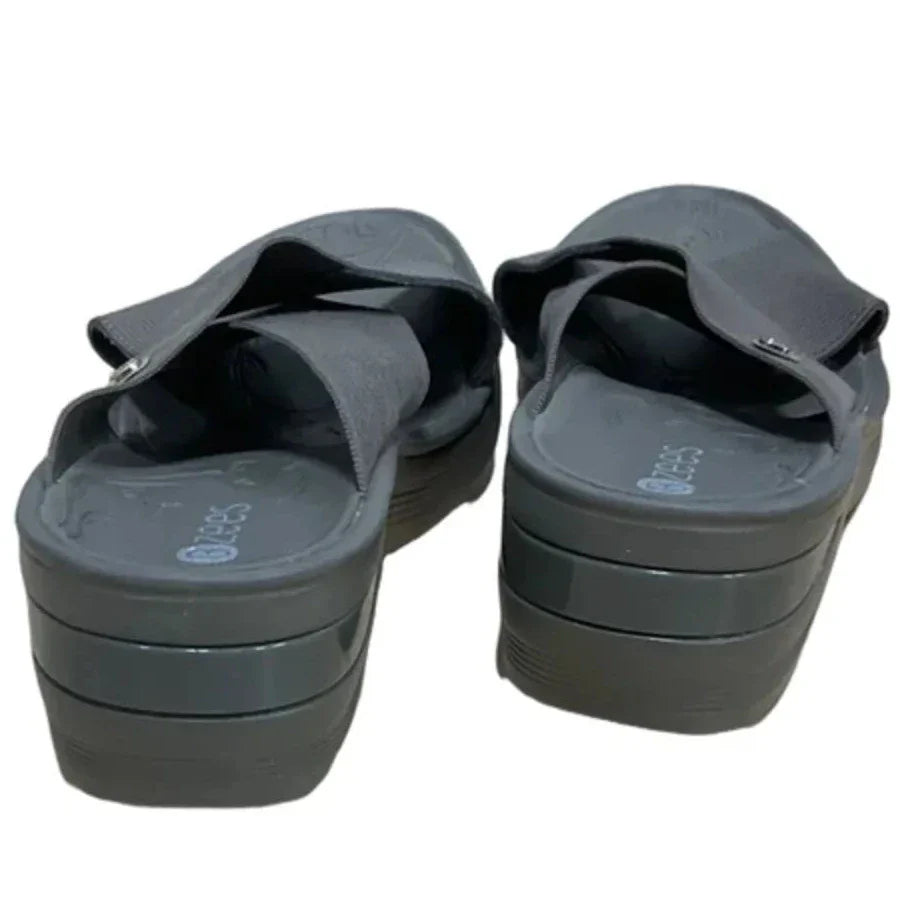 Sandals Heels Wedge By Bzees In Grey, Size: 8.5