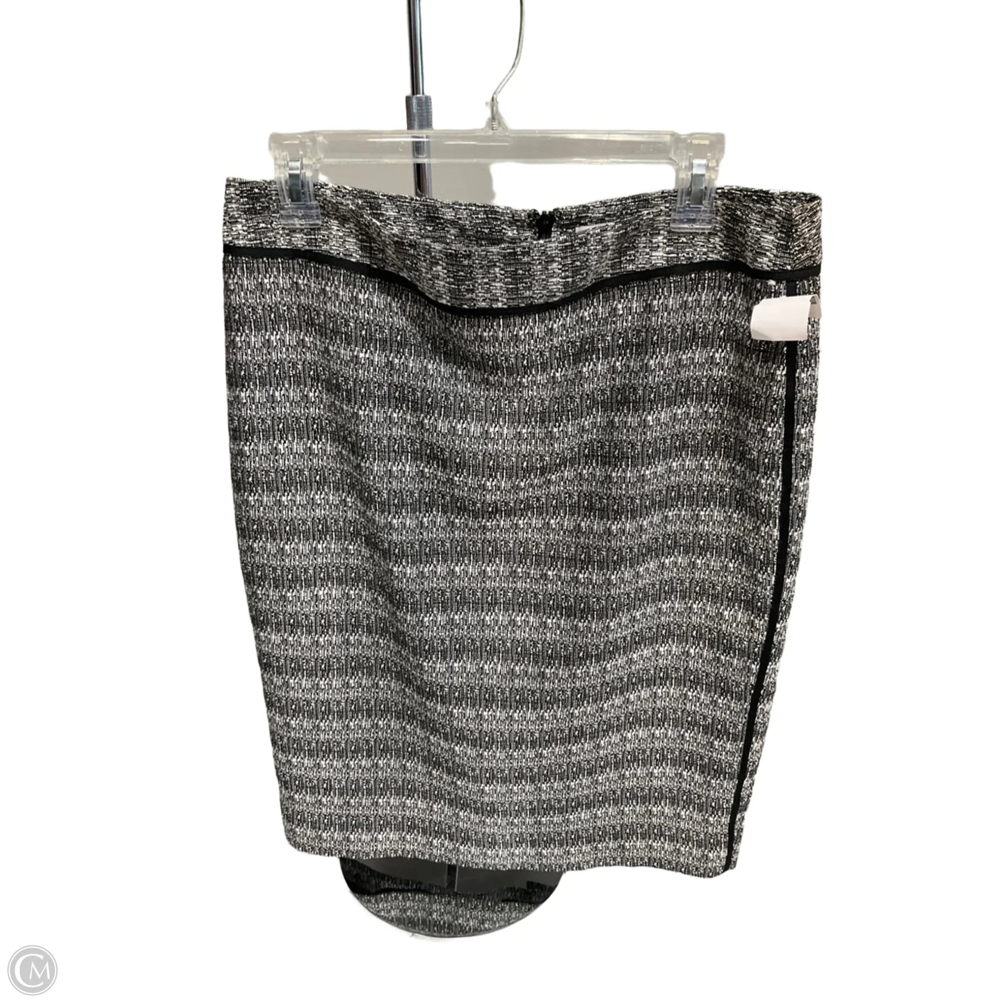 Skirt Mini & Short By Liz Claiborne O In Black Cream, Size: 8