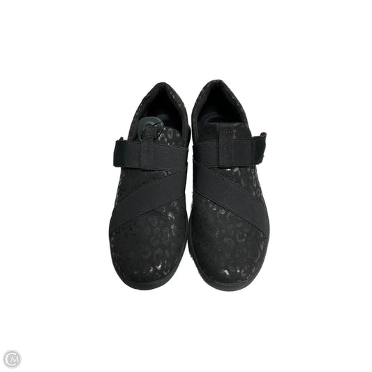 Shoes Flats By Clarks In Black, Size: 9