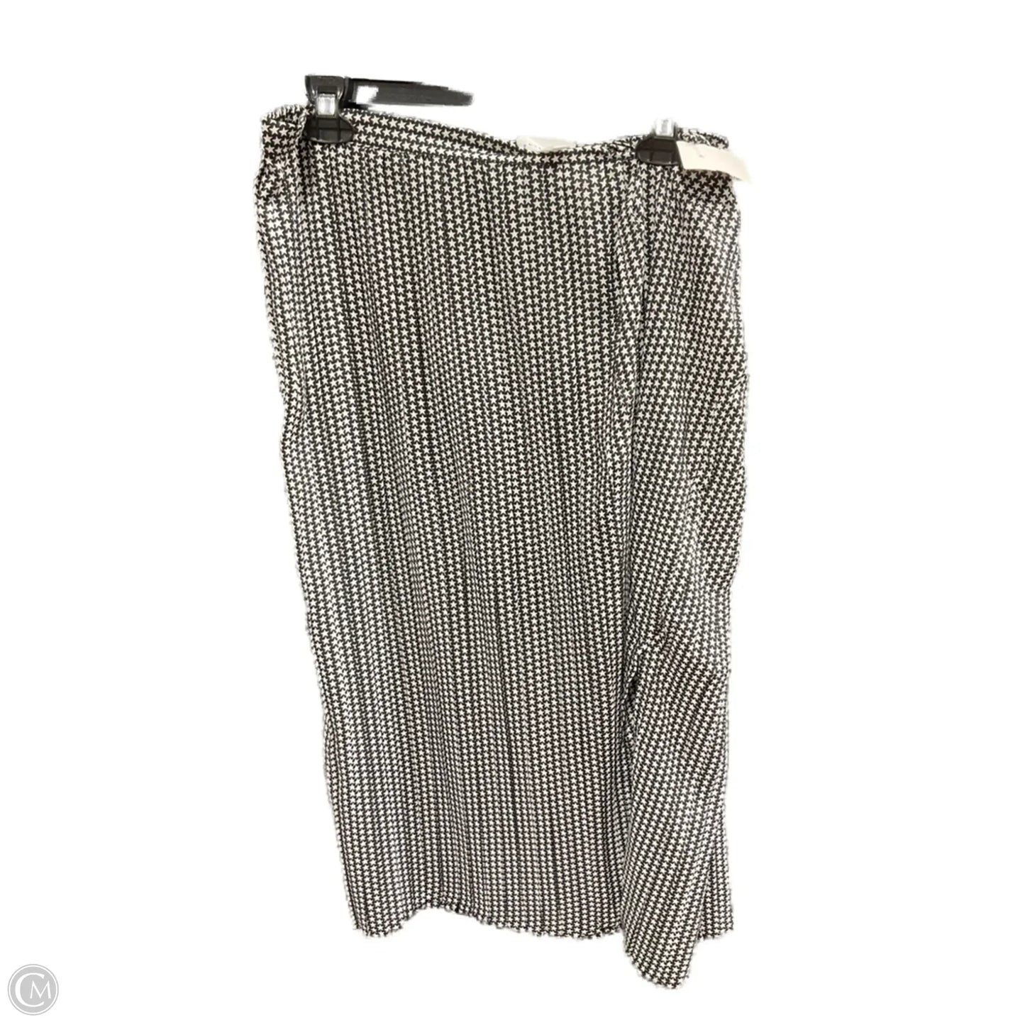 Skirt Midi By Clothes Mentor In Black & White, Size: Xl