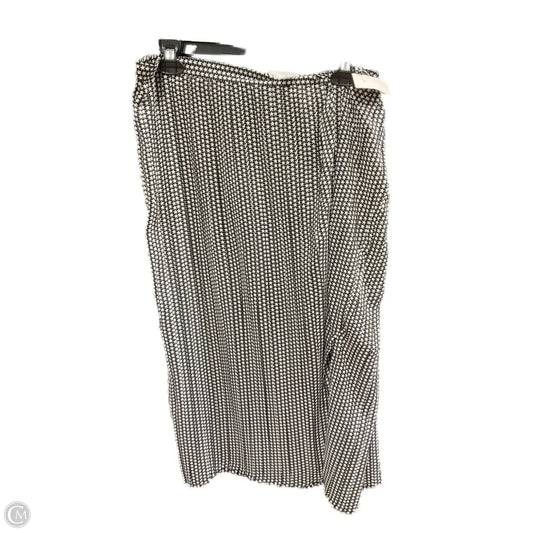 Skirt Midi By Clothes Mentor In Black & White, Size: Xl