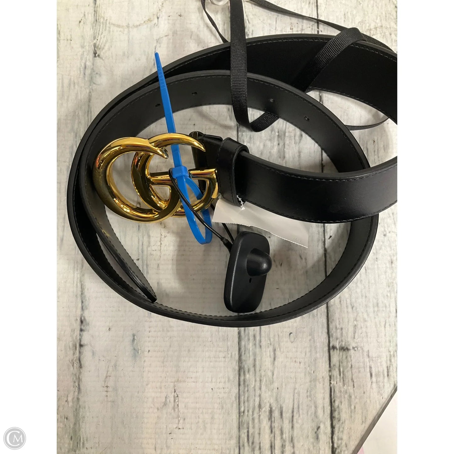 Belt Luxury Designer By Gucci, Size: Small