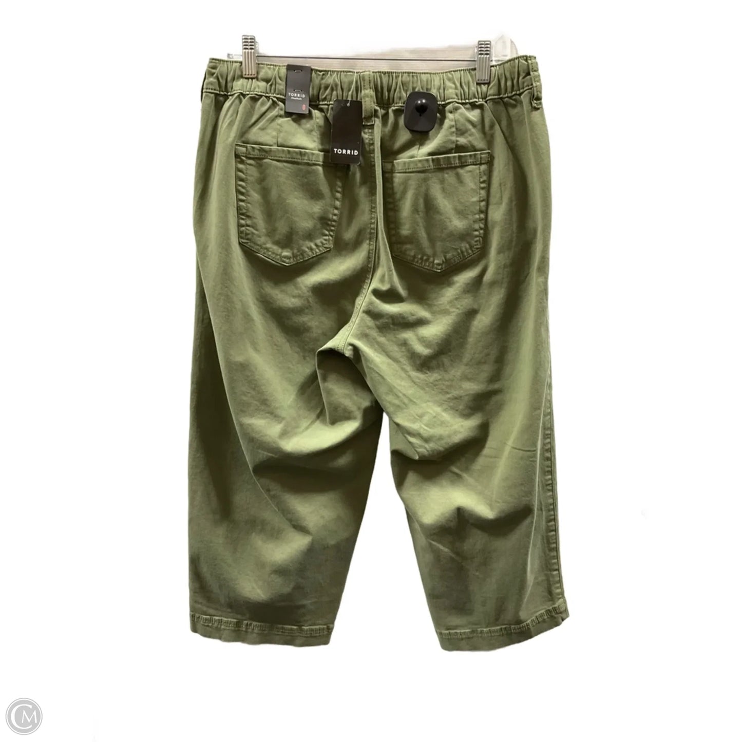 Capris By Torrid In Green, Size: L