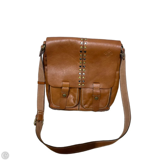 Handbag Designer By Patricia Nash, Size: Medium