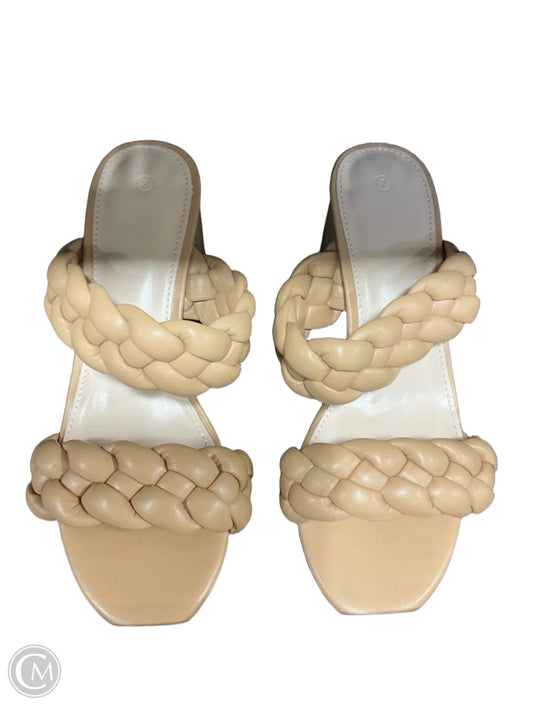 Sandals Heels Block By Clothes Mentor In Tan, Size: 7