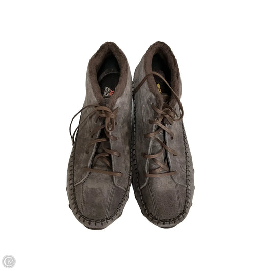 Boots Ankle Flats By Skechers In Brown, Size: 9