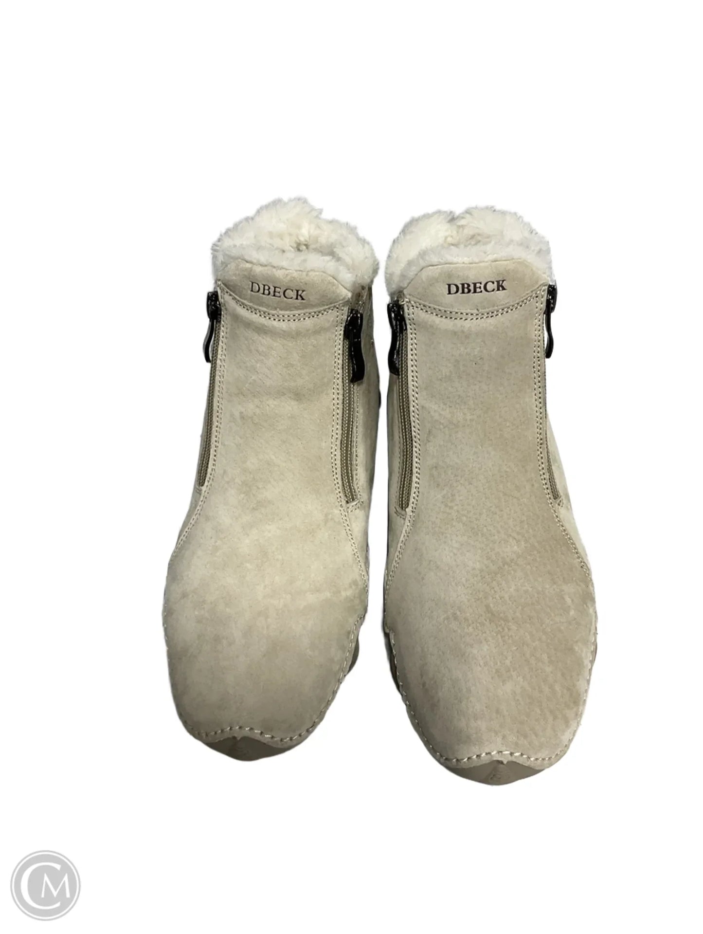 Boots Ankle Flats By Clothes Mentor In Beige, Size: 8