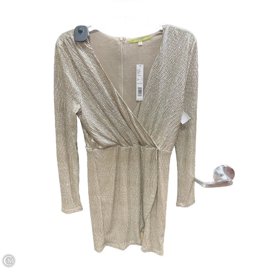 Dress Party Short By Gianni Bini In Silver, Size: M