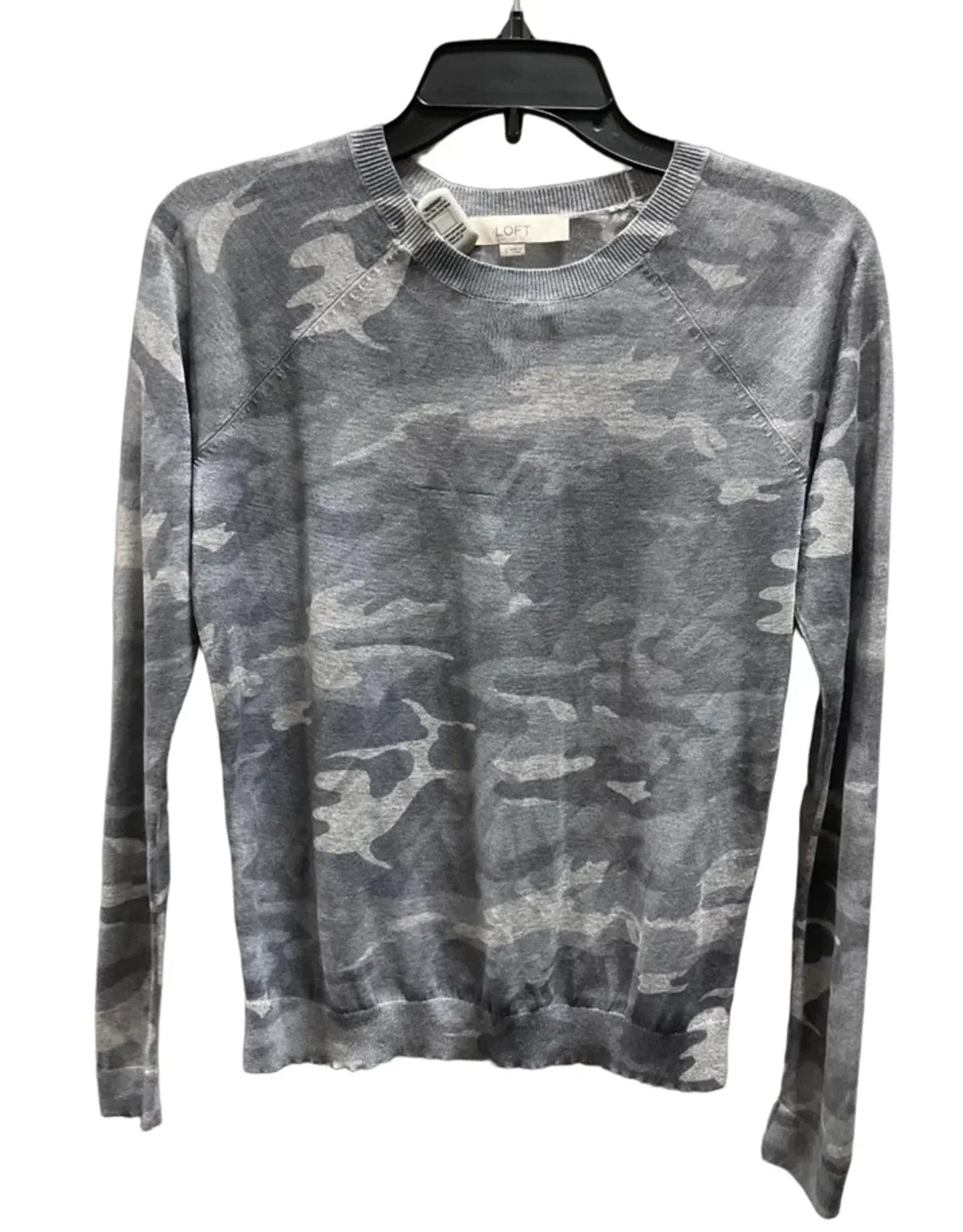 Top Long Sleeve By Loft In Grey, Size: S