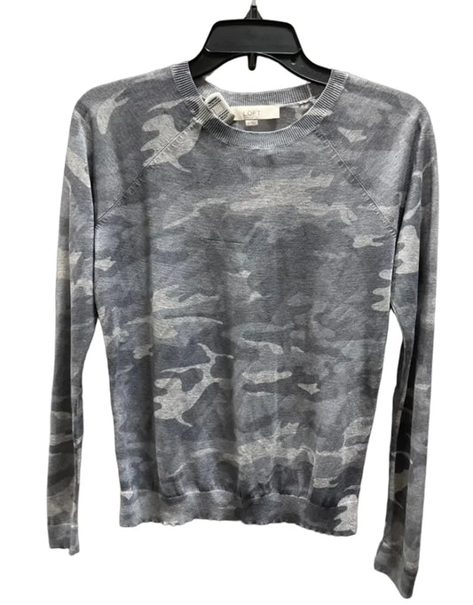 Top Long Sleeve By Loft In Grey, Size: S