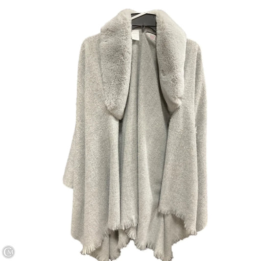 Shawl By Liz Claiborne In Grey, Size: Osfm