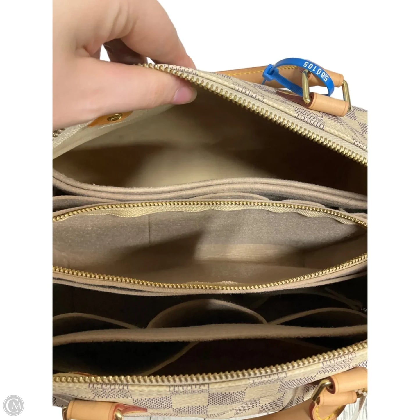 Handbag Luxury Designer By Louis Vuitton, Size: Large