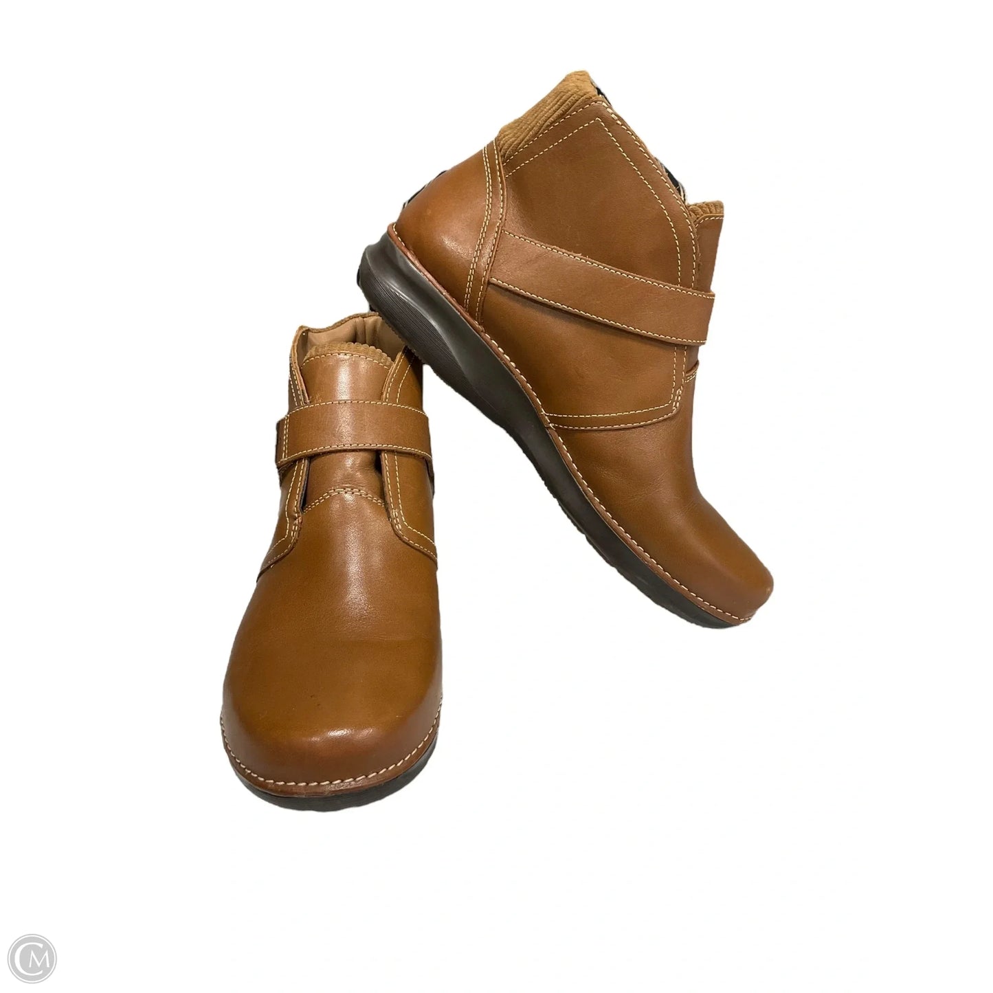 Boots Ankle Flats By Clarks In Tan, Size: 8