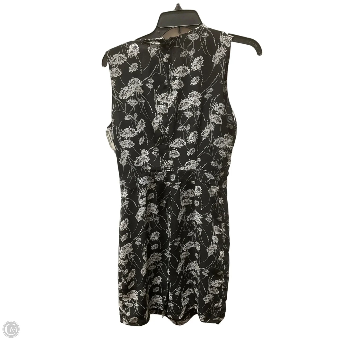 Dress Casual Short By Banana Republic In Black, Size: S