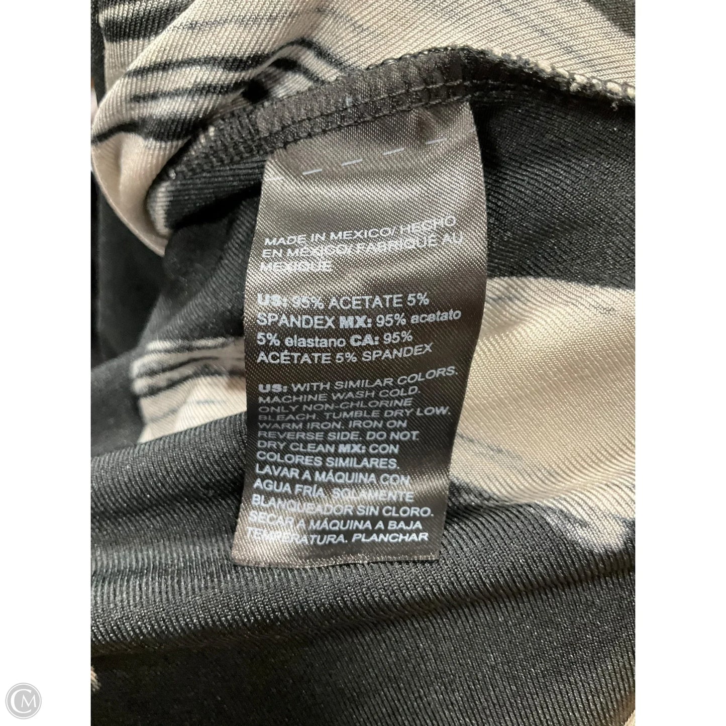 Top 3/4 Sleeve By Chicos In Black & White, Size: S