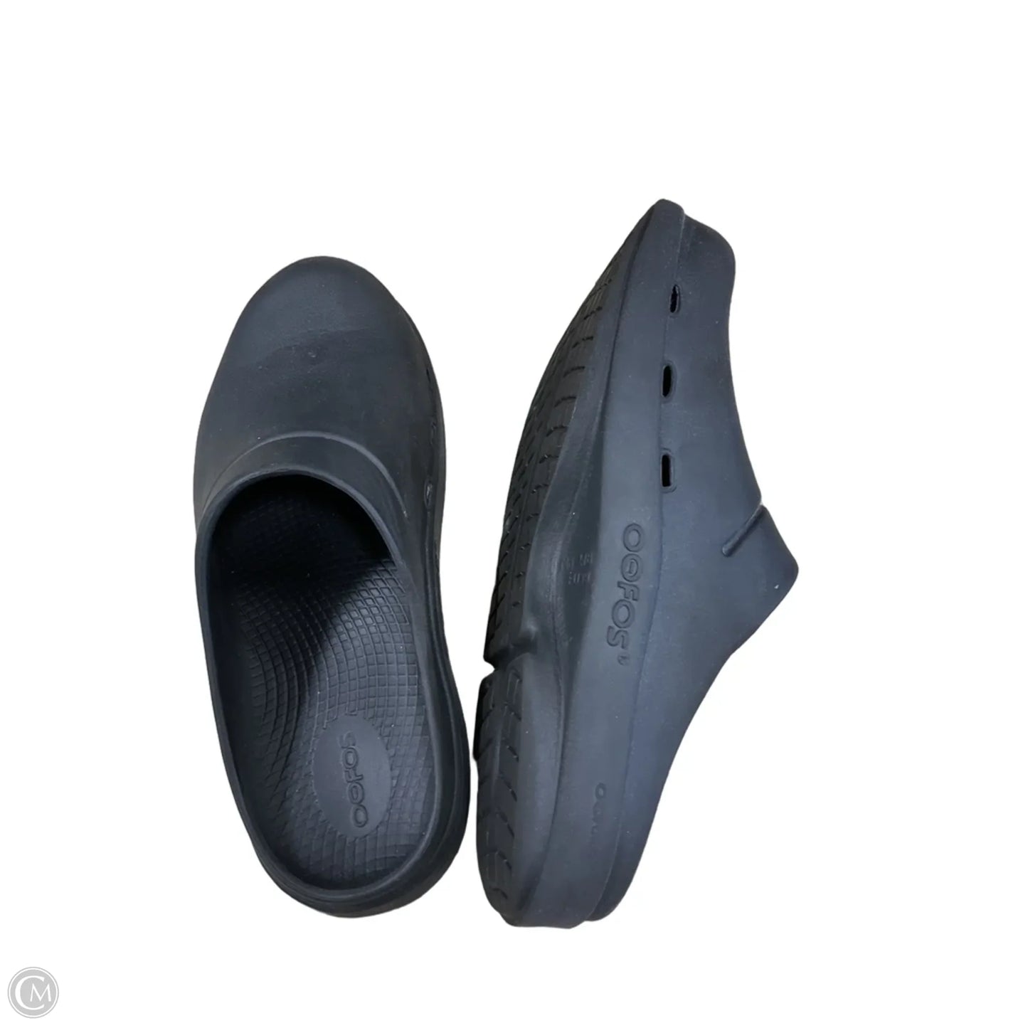 Shoes Flats By Crocs In Black, Size: 8