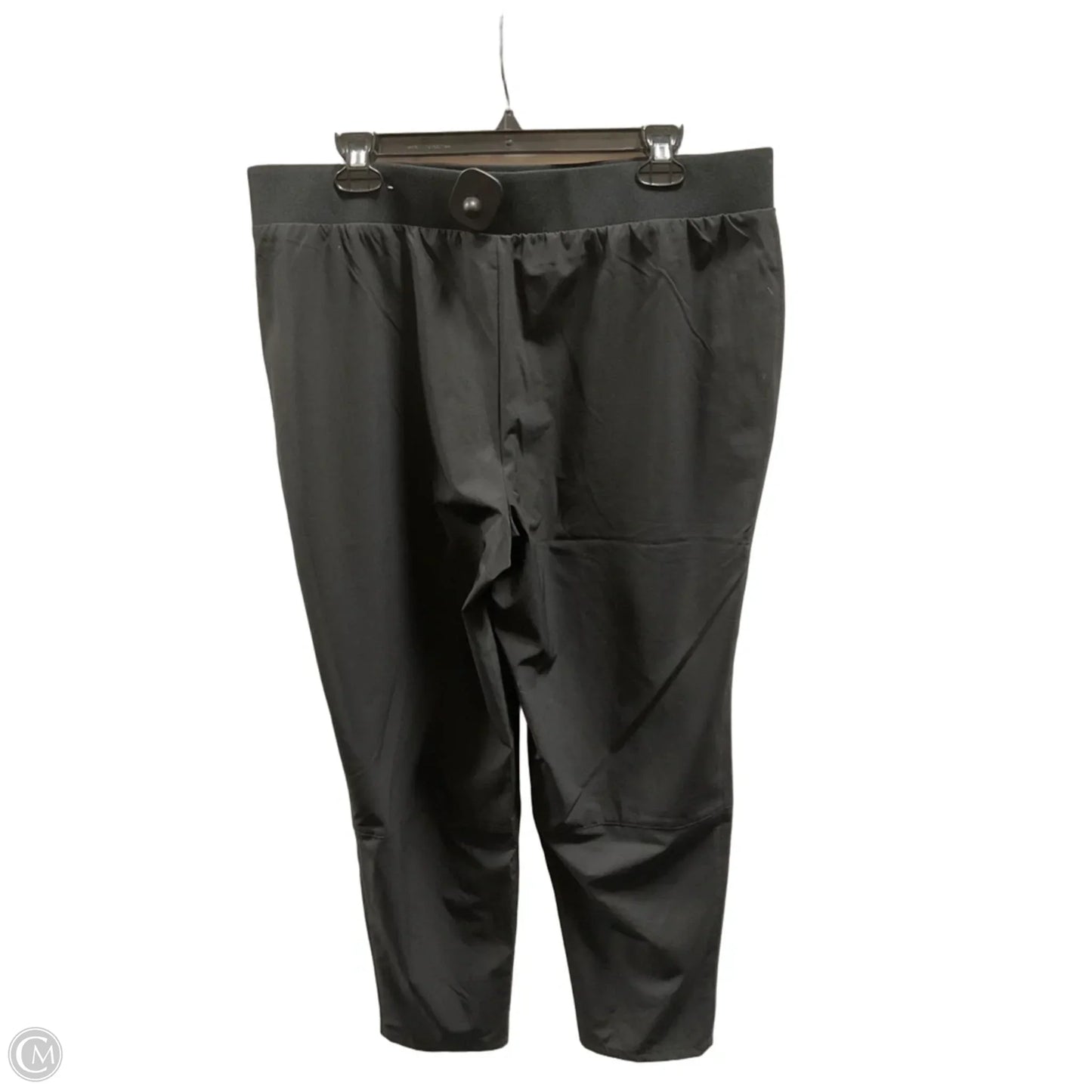 Athletic Capris By Zenergy By Chicos In Black, Size: L