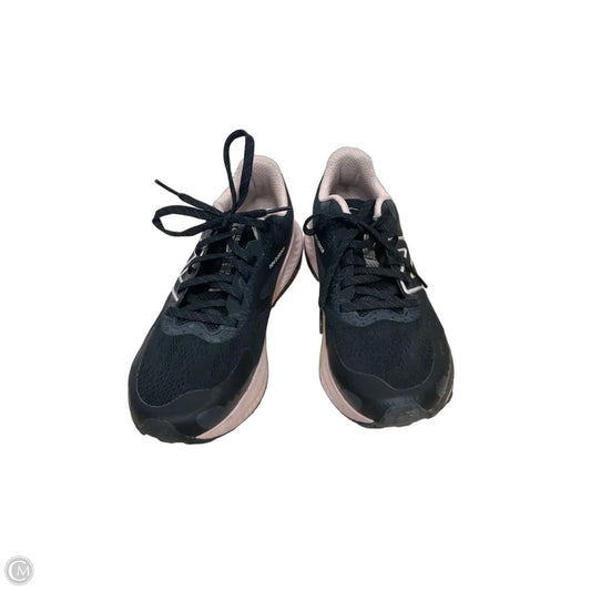 Shoes Athletic By New Balance In Black & Pink, Size: 8.5