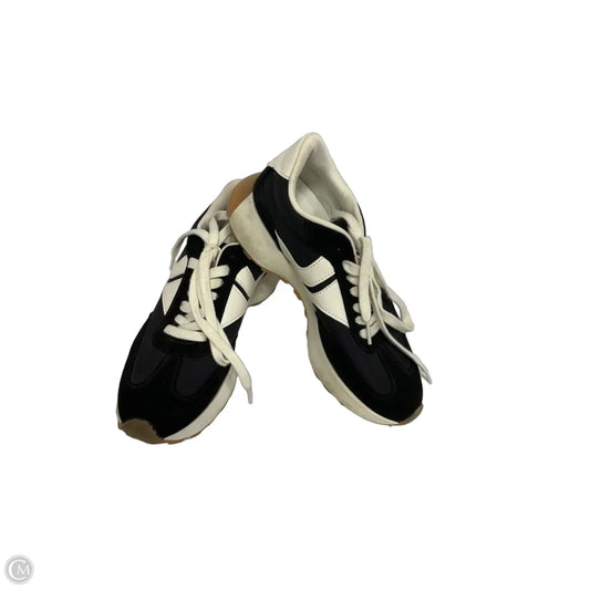 Shoes Athletic By Steve Madden In Black & Cream, Size: 8