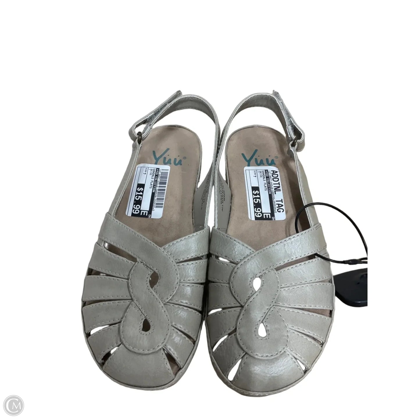 Sandals Flats By Yuu Collection In Beige, Size: 7