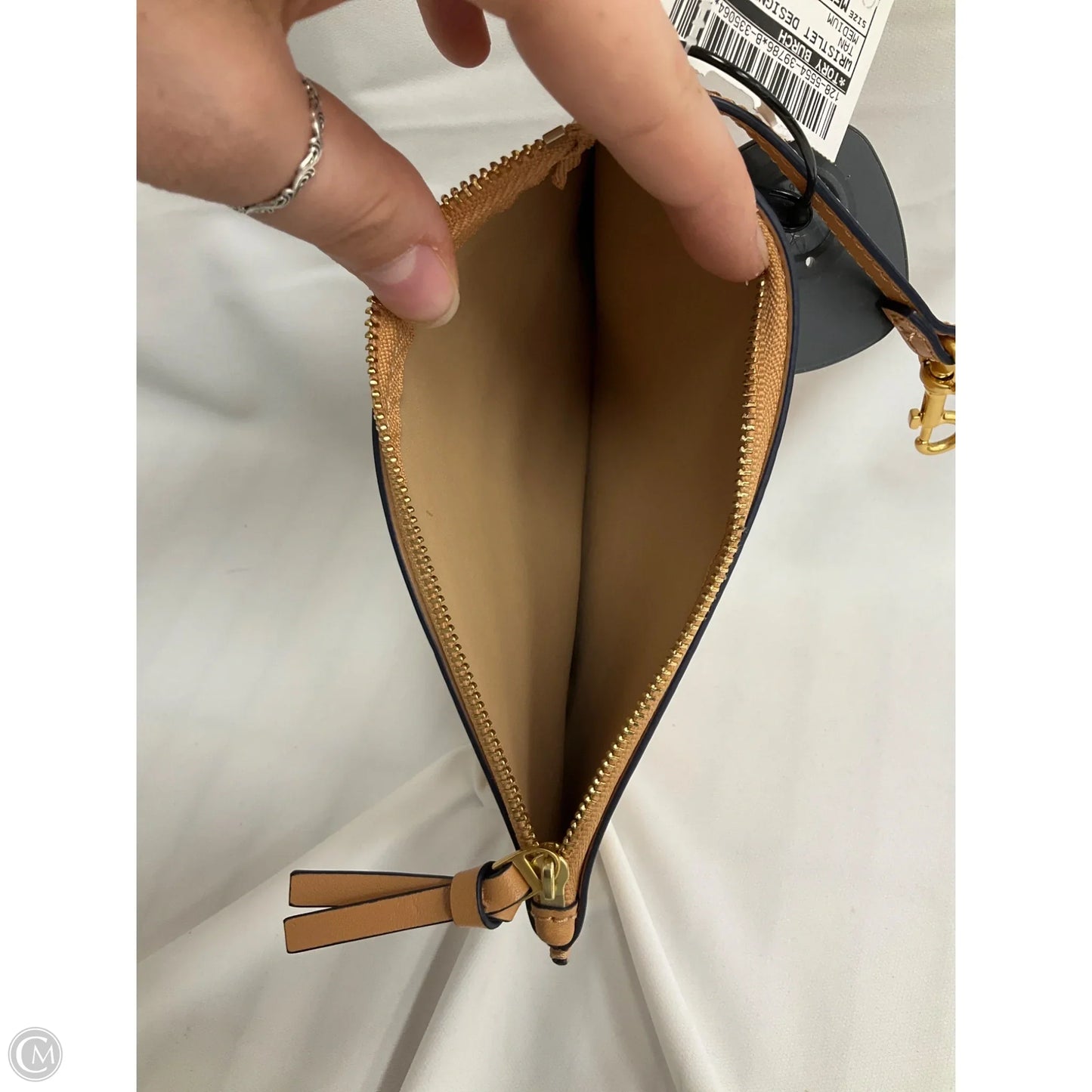 Wristlet Designer By Tory Burch, Size: Medium