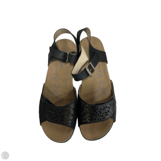 Sandals Heels Wedge By Romika In Black & Grey, Size: 5.5