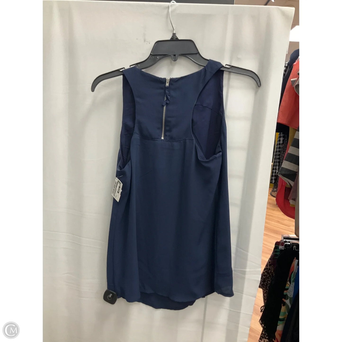 Top Sleeveless By Banana Republic In Navy, Size: Xs
