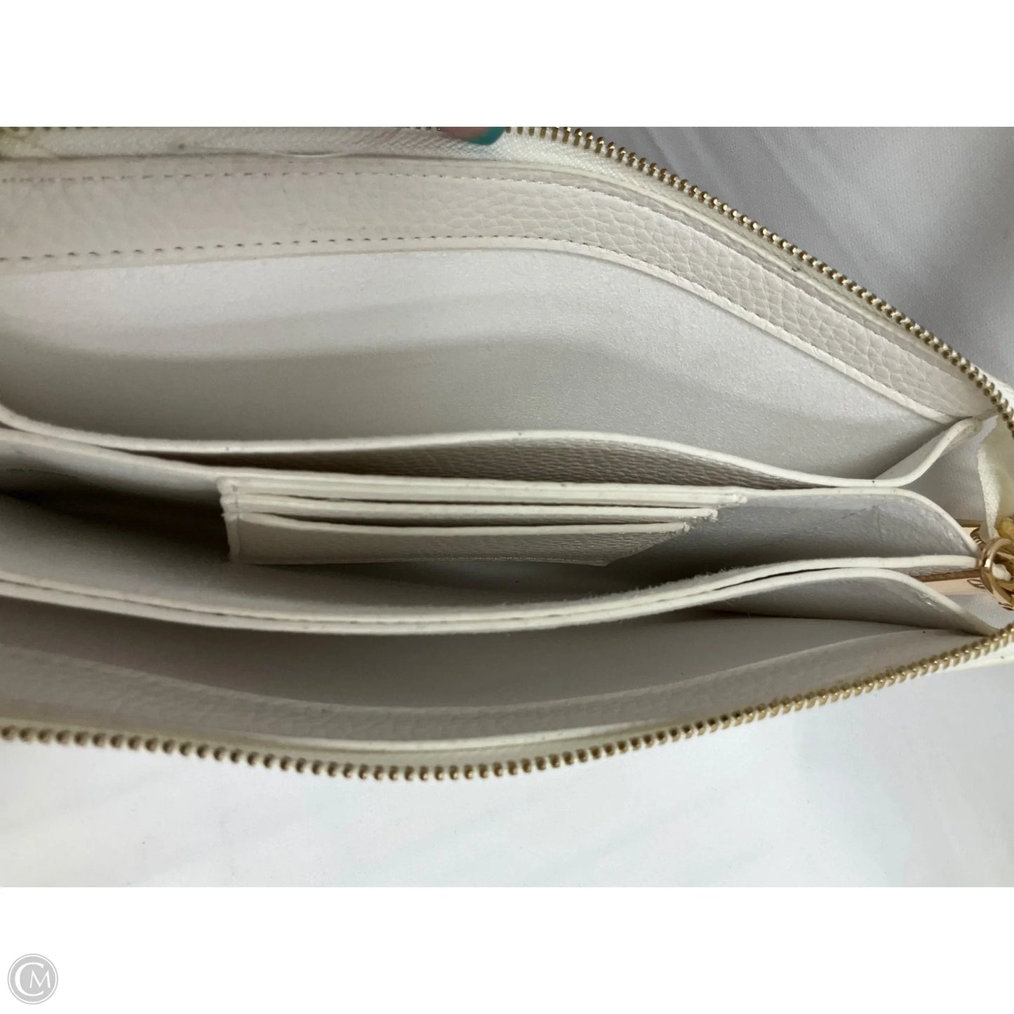 Wristlet By Clothes Mentor, Size: Medium
