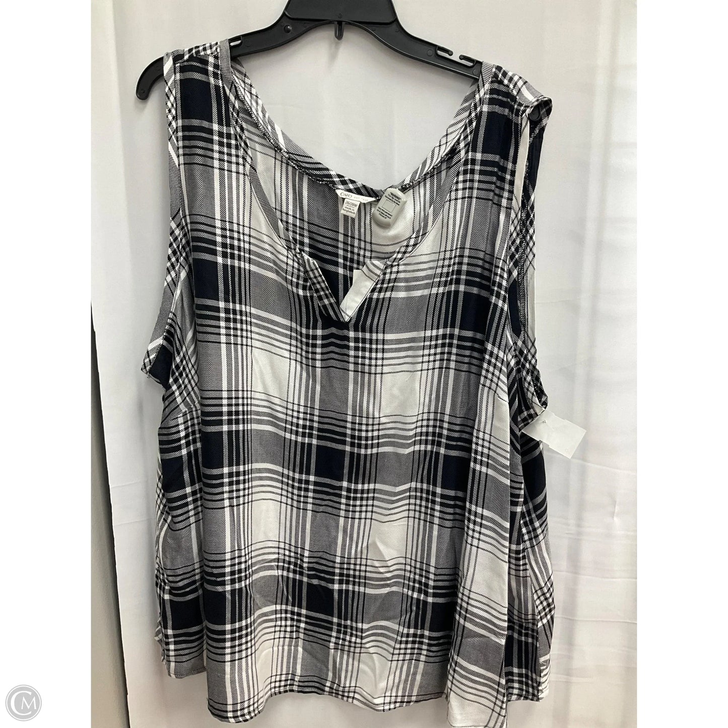 Top Sleeveless By Cato In Plaid Pattern, Size: 4x