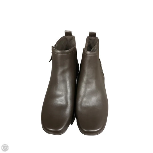 Boots Ankle Flats By Easy Spirit In Brown, Size: 7