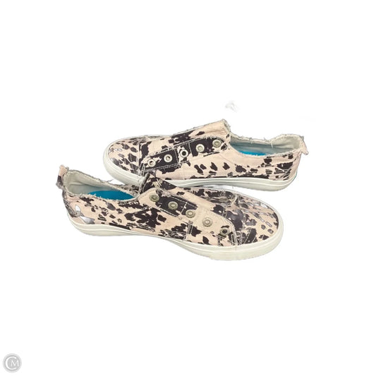 Shoes Flats By Blowfish In White, Size: 10