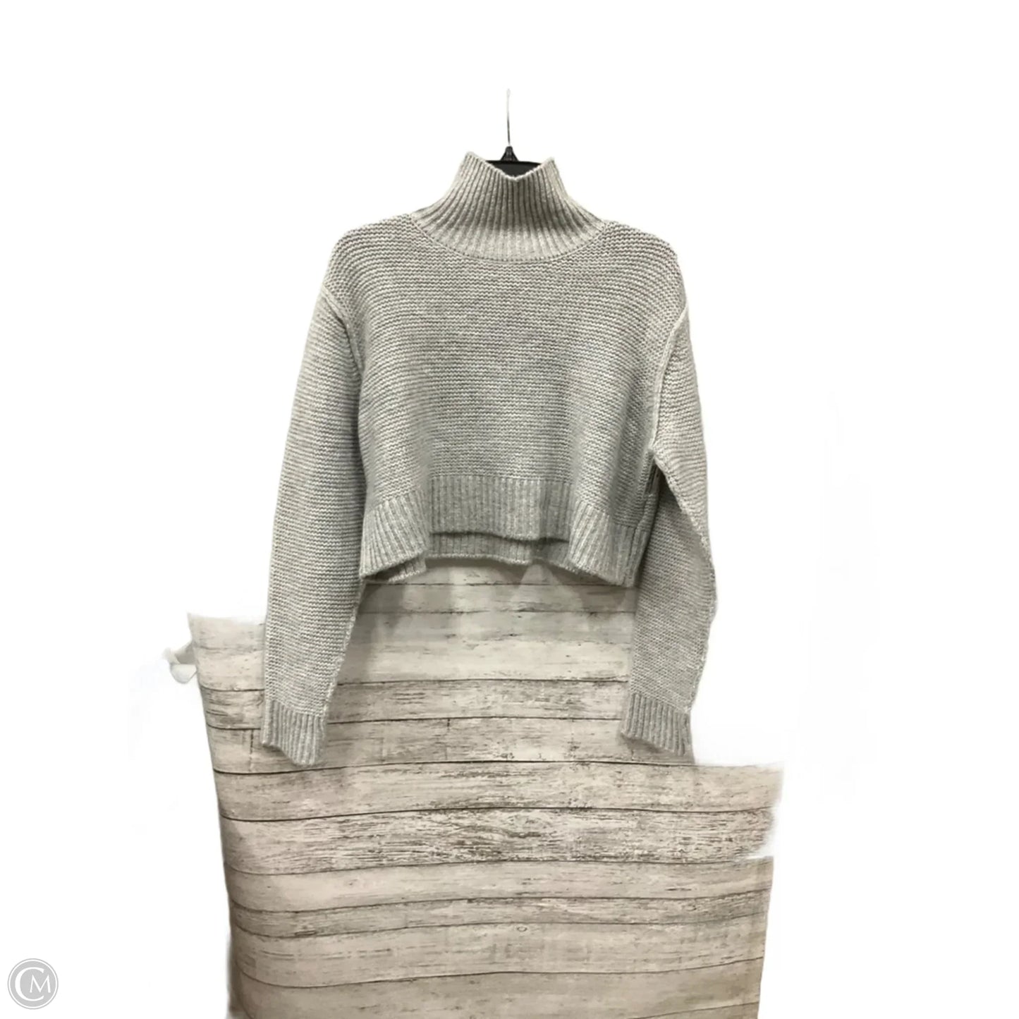 Sweater By Elodie In Grey, Size: M