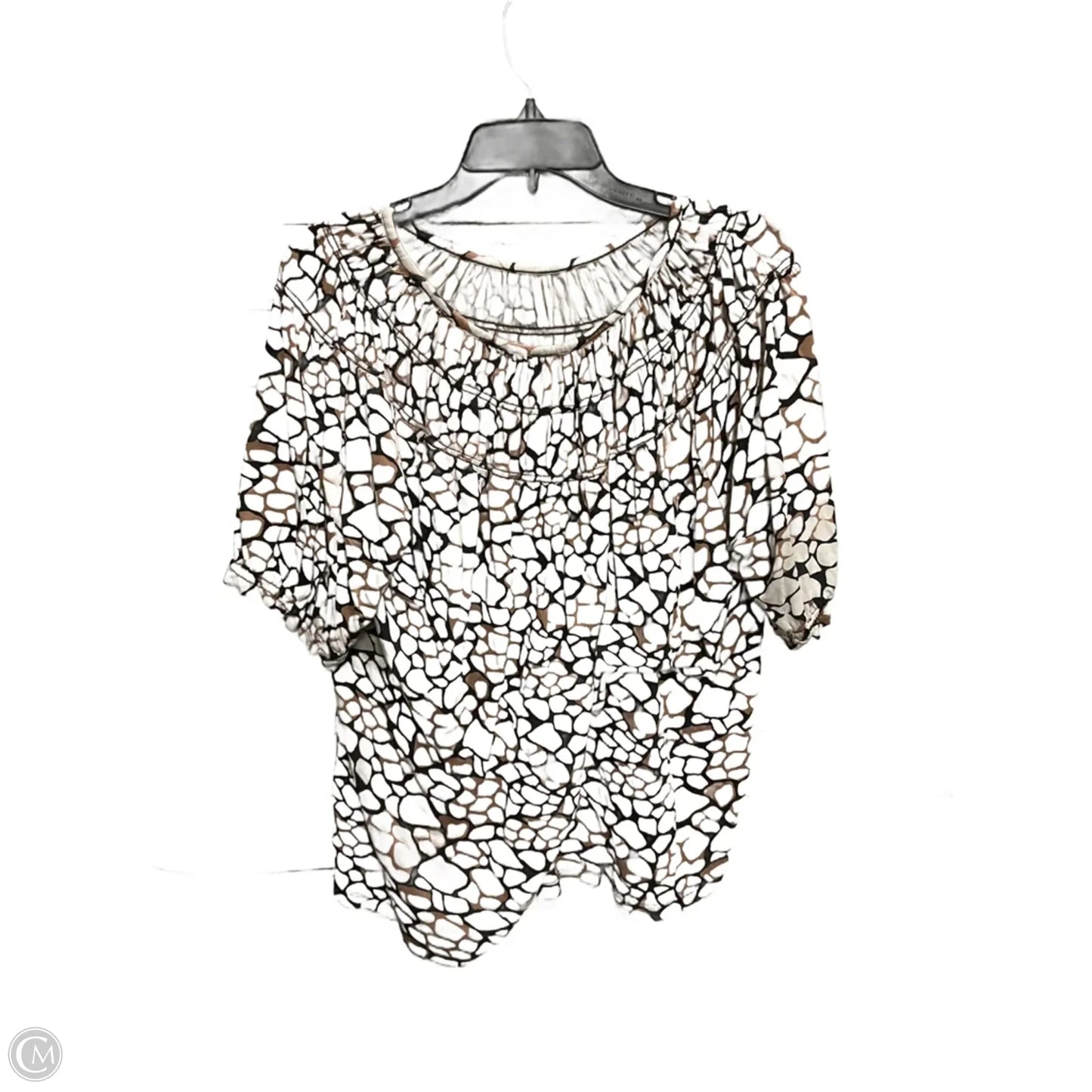 Top Short Sleeve By Melloday In White, Size: 1x