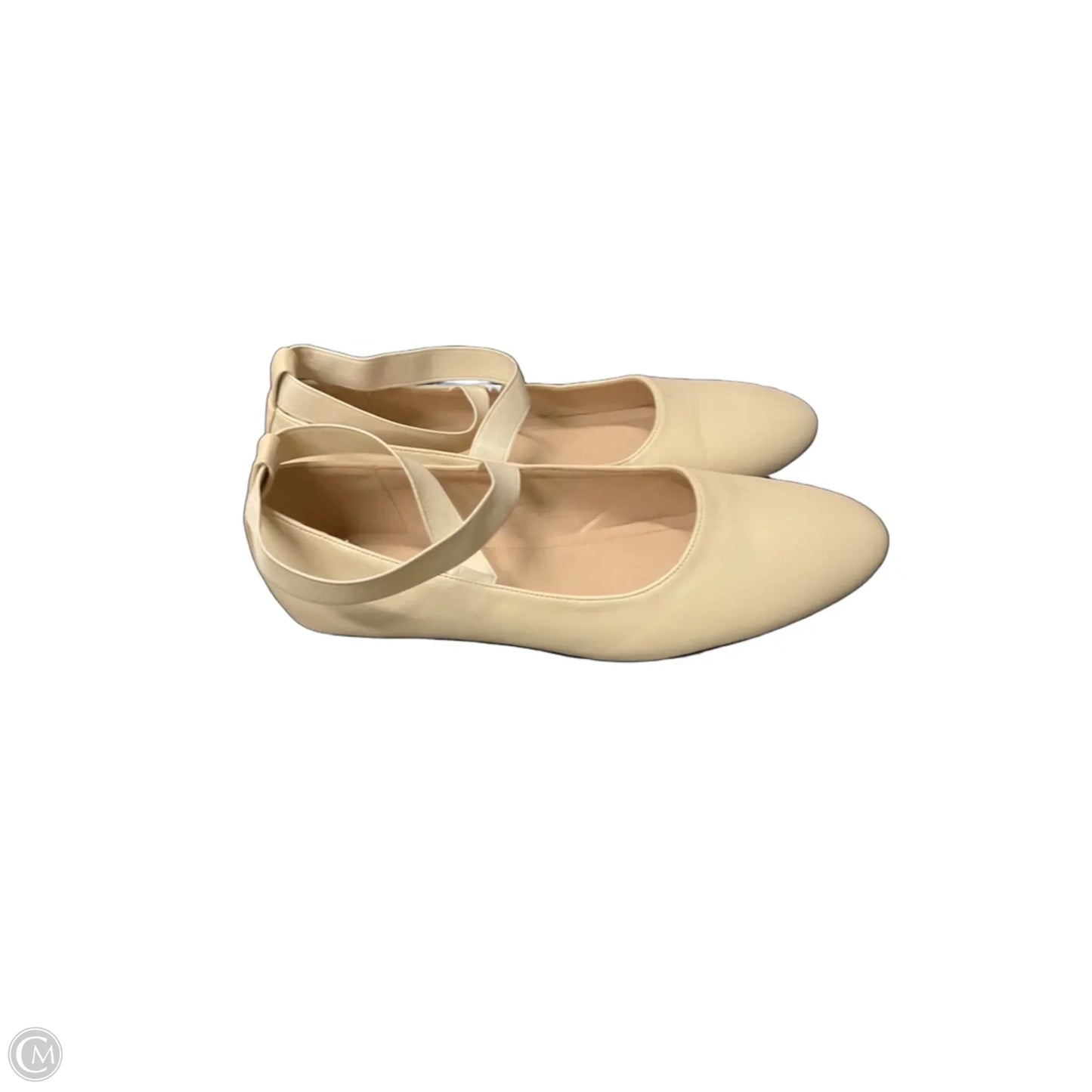 Shoes Flats By Clothes Mentor In Cream, Size: 10