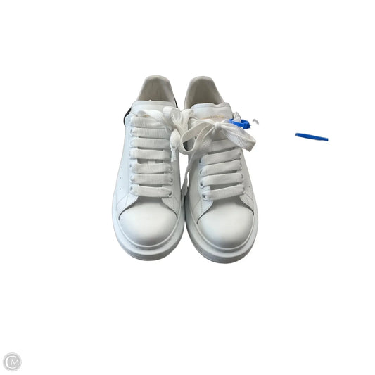 Shoes Luxury Designer By Alexander Mcqueen In White, Size: 8
