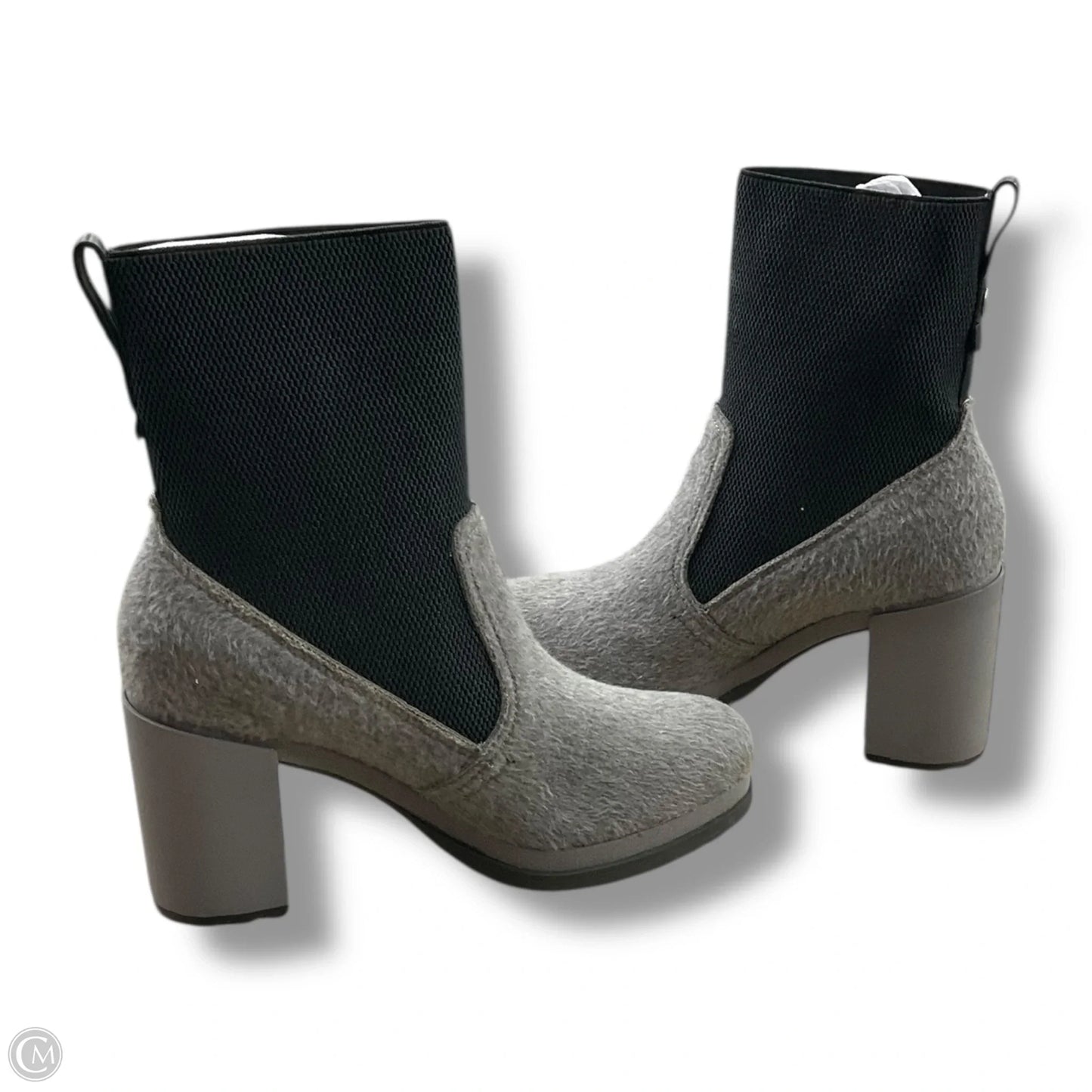 Boots Ankle Heels By Clothes Mentor In Black & Grey, Size: 9