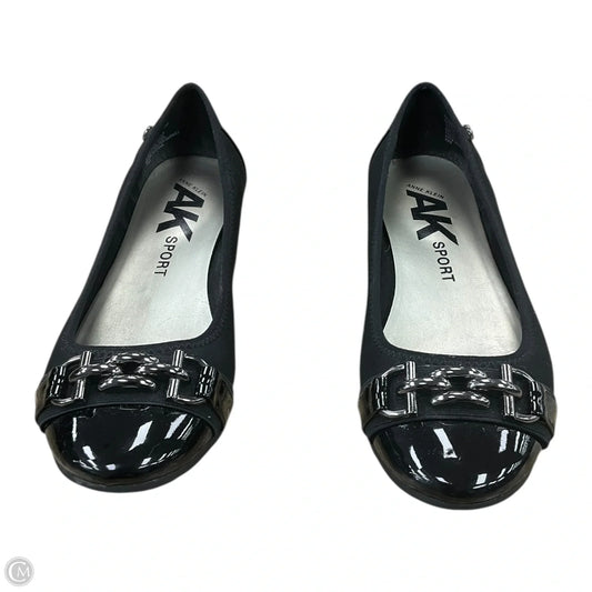 Shoes Flats By Anne Klein In Black, Size: 7