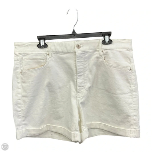 Shorts By White House Black Market In Ivory, Size: 14
