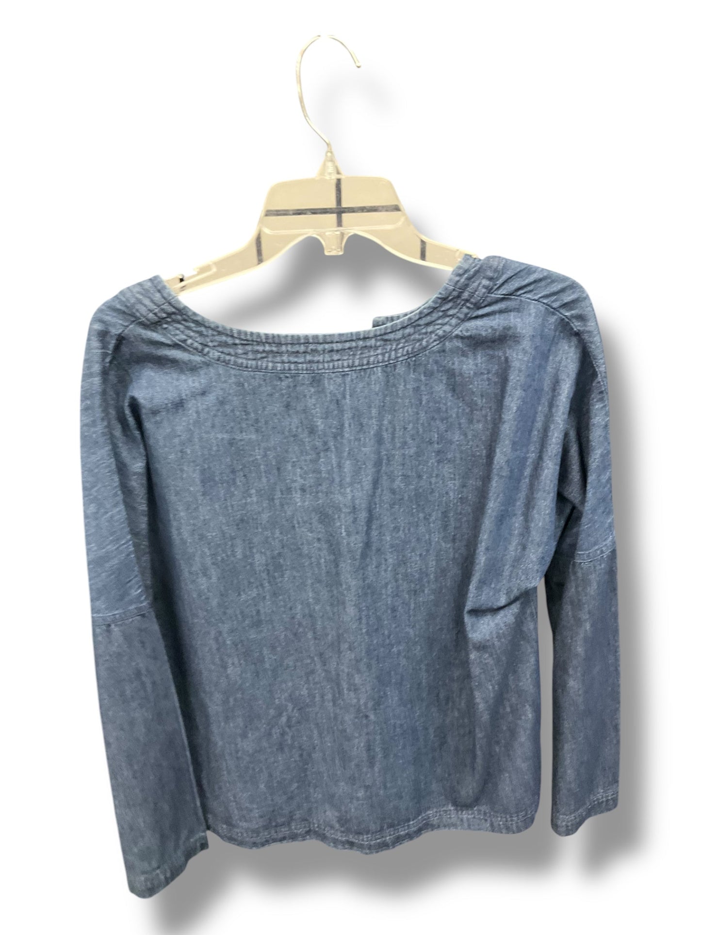 Top Long Sleeve By Universal Thread In Denim, Size: M