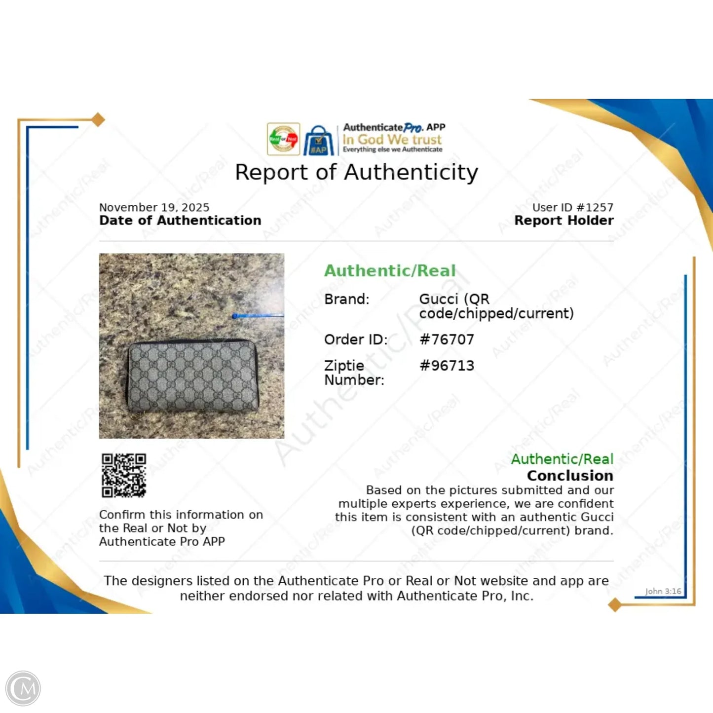 Wallet Luxury Designer By Gucci, Size: Medium