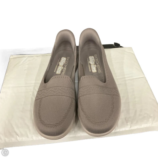 Shoes Flats By Skechers In Taupe, Size: 8