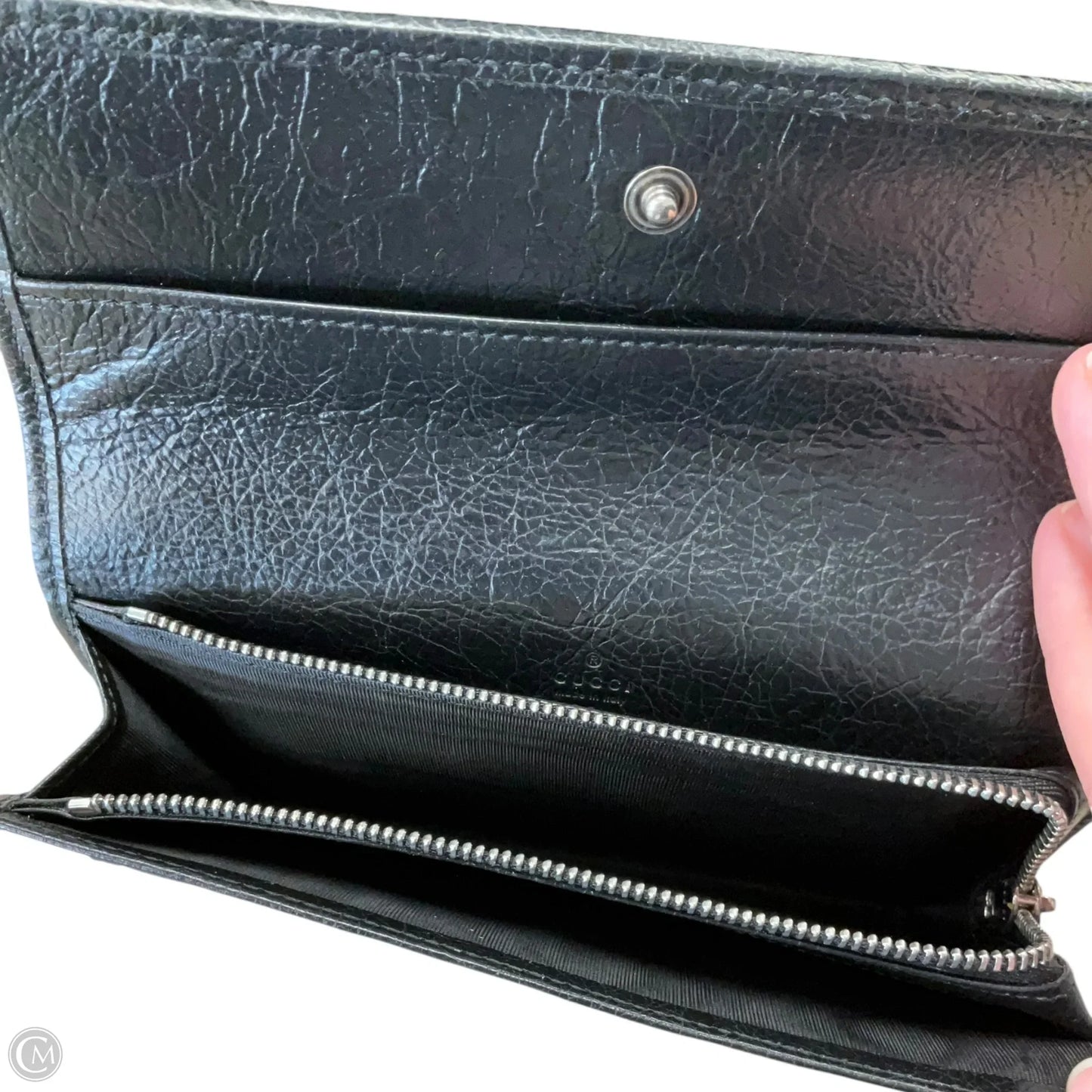 Wallet Luxury Designer By Gucci, Size: Medium