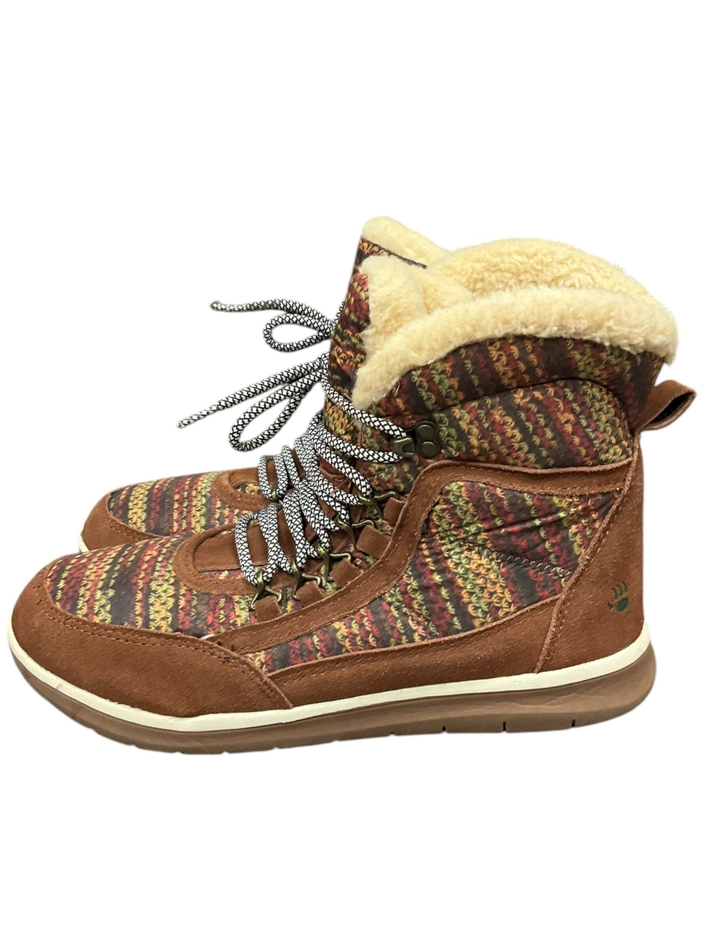 Boots Ankle Flats By Bearpaw  Size: 12