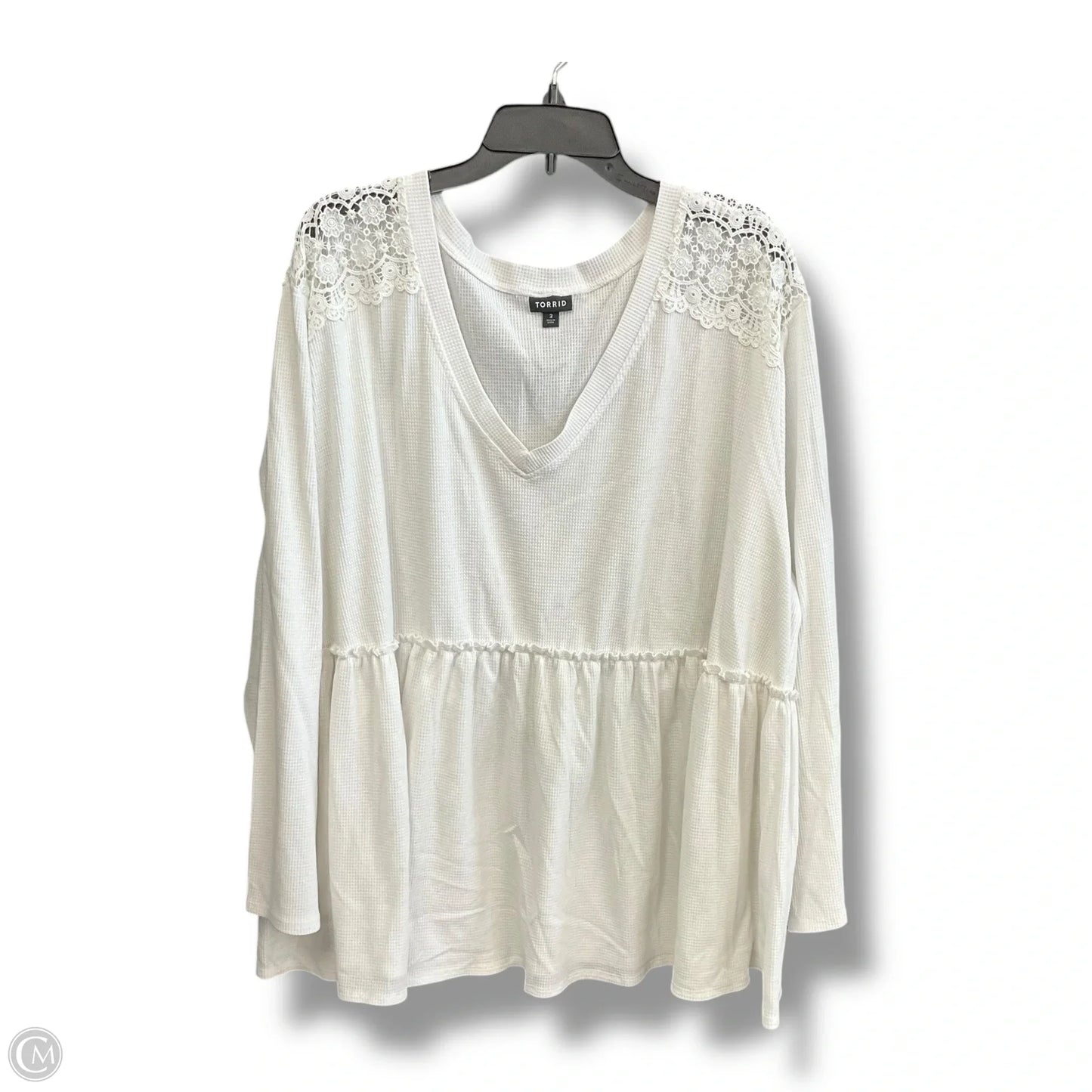 Top Long Sleeve By Torrid In White, Size: 3x